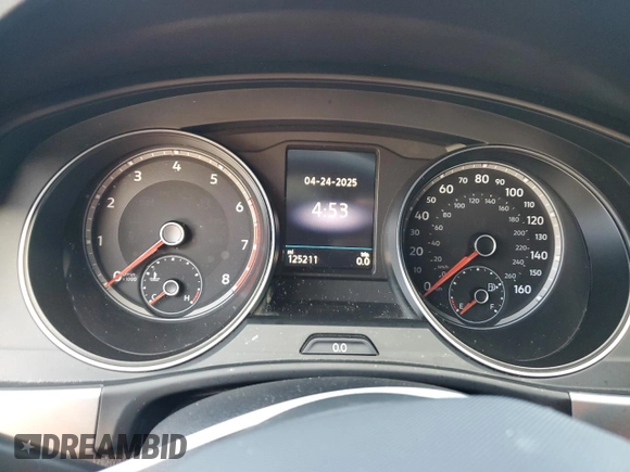 2020 Volkswagen Atlas SE with VIN 1V23C2CA6LC226467, listed as a Copart auction lot 55498015 with 125,211 mi miles and Non repairable. Bid and sale history available at DreamBid. Image 9.