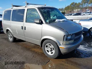 2005 Chevrolet Astro with VIN 1GNEL19X05B123979, listed as a IAAI auction lot 41525905 with Not Provided miles. Bid and sale history available at carsss.com. Image 1.