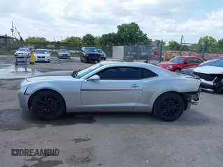 2010 Chevrolet Camaro 1LT с VIN 2G1FB1EV2A9166969, выставлен на аукционе IAAI как лот 42177325 с пробегом 115 278 миль миль и . История ставок и продаж доступна на DreamBid. Изображение 14.