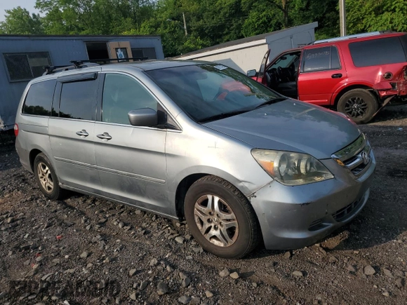 2006 Honda Odyssey EX-L z VIN 5FNRL386X6B031503, wystawiony jako Copart lot #59791425 z przebiegiem 138 624 mil mil oraz Czysty tytuł • Clean title. Historia ofert i sprzedaży dostępna na DreamBid. Obrazek 4.