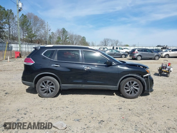 2016 Nissan Rogue SV with VIN KNMAT2MV8GP695049, listed as a IAAI auction lot 41826587 with 220,507 mi miles. Bid and sale history available at carsss.com. Image 13.