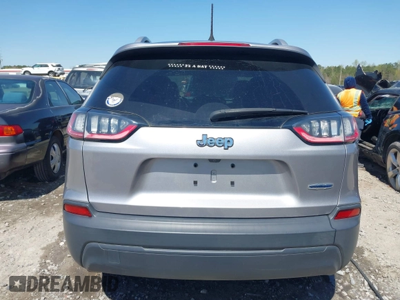 2019 Jeep Cherokee Latitude with VIN 1C4PJLCB3KD206922, listed as a IAAI auction lot 41904629 with 84,665 mi miles. Bid and sale history available at carsss.com. Image 16.