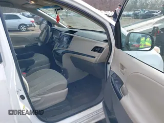 2011 Toyota Sienna with VIN 5TDZK3DC3BS058823, listed as a IAAI auction lot 41654859 with 227,969 mi miles. Bid and sale history available at carsss.com. Image 5.