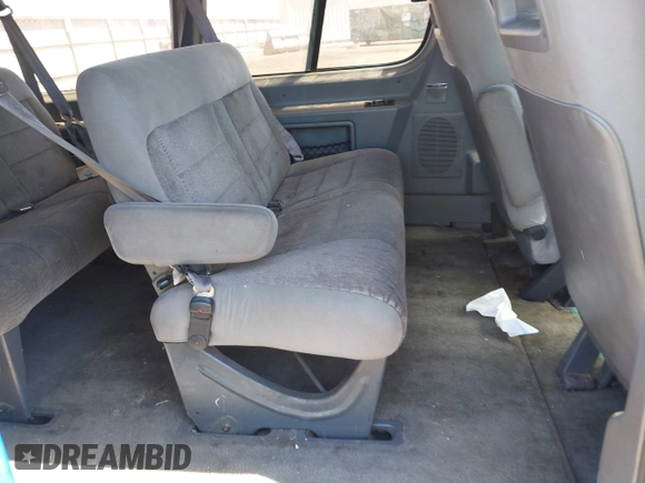 1993 Ford Aerostar Eddie Bauer z VIN 1FMDA41X2PZC80118, wystawiony jako IAAI lot #42362485 z przebiegiem 194 076 mil mil oraz . Historia ofert i sprzedaży dostępna na DreamBid. Obrazek 8.