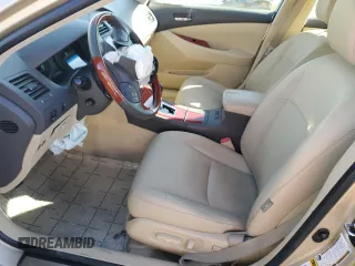 2008 Lexus ES with VIN JTHBJ46G282172000, listed as a Copart auction lot 44960945 with 68,501 mi miles and Salvage Title. Bid and sale history available at carsss.com. Image 7.