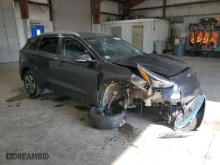 2022 Kia Niro EV S with VIN KNDCC3LG6N5159484, listed as a Copart auction lot 71206254 with 78,349 mi miles and Clean Title. Bid and sale history available at carsss.com. Image 4.