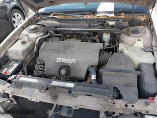 1998 Buick LeSabre Limited with VIN 1G4HR52K3WH511664, listed as a IAAI auction lot 41955496 with 175,913 mi miles. Bid and sale history available at carsss.com. Image 10.