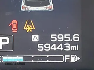 2022 Subaru Impreza z VIN 4S3GTAB64N3701871, wystawiony jako IAAI lot #41406497 z przebiegiem 59 443 mil mil oraz . Historia ofert i sprzedaży dostępna na DreamBid. Obrazek 15.