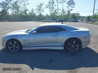 2011 Chevrolet Camaro 1LT with VIN 2G1FB1ED8B9133774, listed as a IAAI auction lot 42008647 with 208,918 mi miles. Bid and sale history available at carsss.com. Image 14.