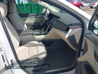 2018 Cadillac XT5 Premium Luxury FWD with VIN 1GYKNERS4JZ128051, listed as a IAAI auction lot 42296609 with 86,661 mi miles and . Bid and sale history available at DreamBid. Image 5.