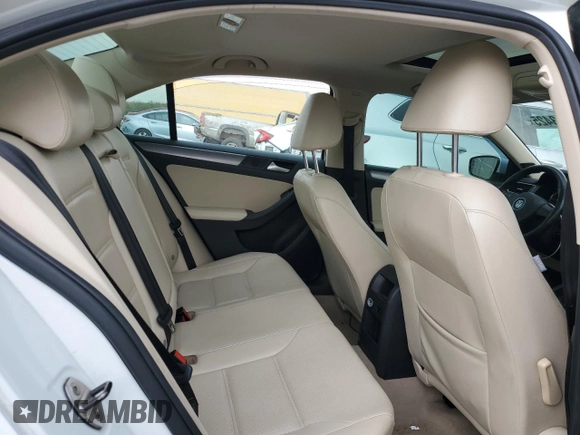 2014 Volkswagen Jetta TDI w/Premium/Nav with VIN 3VWLL7AJ2EM415889, listed as a Copart auction lot 53643425 with 174,183 mi miles and Salvage title. Bid and sale history available at DreamBid. Image 10.