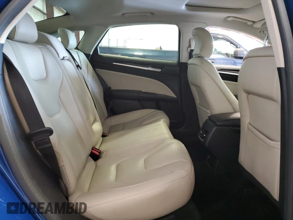 2017 Ford Fusion Titanium z VIN 3FA6P0D99HR162354, wystawiony jako Copart lot #61753395 z przebiegiem 100 678 mil mil oraz Szkoda całkowita • Salvage title. Historia ofert i sprzedaży dostępna na DreamBid. Obrazek 10.