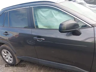 2021 Toyota RAV4 LE z VIN 2T3H1RFV5MC155993, wystawiony jako IAAI lot #42259037 z przebiegiem 79 719 mil mil oraz . Historia ofert i sprzedaży dostępna na DreamBid. Obrazek 13.