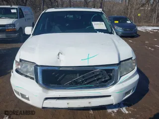 2013 Honda Ridgeline RTL with VIN 5FPYK1F54DB015461, listed as a IAAI auction lot 41601818 with 107,211 mi miles. Bid and sale history available at carsss.com. Image 6.