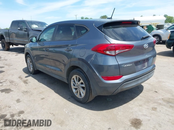 2016 Hyundai Tucson SE z VIN KM8J23A44GU119203, wystawiony jako IAAI lot #42104002 z przebiegiem 139 797 mil mil oraz . Historia ofert i sprzedaży dostępna na DreamBid. Obrazek 3.