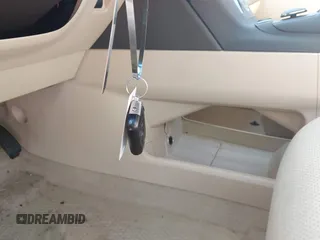 2013 Lexus RX 450h z VIN JTJZB1BA1D2006779, wystawiony jako IAAI lot #42564276 z przebiegiem 54 303 mil mil oraz . Historia ofert i sprzedaży dostępna na DreamBid. Obrazek 11.