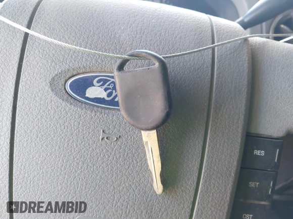 2004 Ford F-150 XLT with VIN 1FTRW12W44KD35544, listed as a IAAI auction lot 42310103 with 253,555 mi miles and . Bid and sale history available at DreamBid. Image 11.