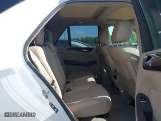 2015 Mercedes-Benz M-Class ML 350 with VIN 4JGDA5HB6FA608539, listed as a IAAI auction lot 41972173 with 102,190 mi miles. Bid and sale history available at carsss.com. Image 8.