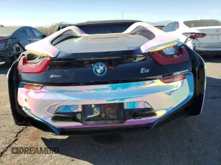 2019 BMW i8 z VIN WBY2Z6C56K7D09508, wystawiony jako Copart lot #86847034 z przebiegiem 24 015 mil mil oraz Szkoda całkowita • Salvage title. Historia ofert i sprzedaży dostępna na DreamBid. Obrazek 6.