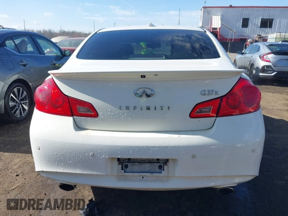 2010 Infiniti G37 x with VIN JN1CV6AR6AM461456, listed as a IAAI auction lot 41912689 with 251,376 mi miles. Bid and sale history available at carsss.com. Image 14.