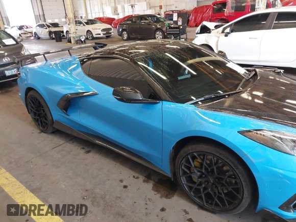 2022 Chevrolet Corvette 2LT with VIN 1G1YB2D41N5110421, listed as a IAAI auction lot 40873901 with 7,395 mi miles and . Bid and sale history available at DreamBid. Image 14.