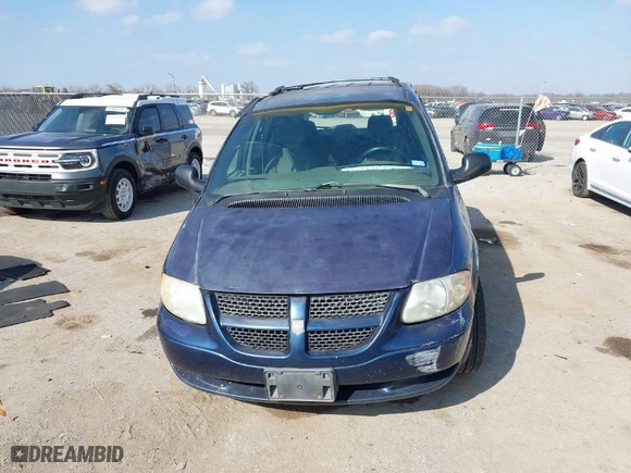 2001 Dodge Caravan Sport with VIN 2B4GP44R11R134112, listed as a IAAI auction lot 41522561 with 199,965 mi miles. Bid and sale history available at carsss.com. Image 12.