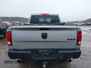 2021 Ram 1500 Warlock z VIN 1C6RR7GT0MS505043, wystawiony jako IAAI lot #41993392 z przebiegiem 86 811 mil mil oraz . Historia ofert i sprzedaży dostępna na DreamBid. Obrazek 16.