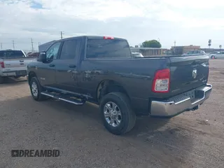 2024 Ram 2500 Big Horn with VIN 3C6UR5DL9RG233089, listed as a IAAI auction lot 42646152 with 39,640 mi miles and . Bid and sale history available at DreamBid. Image 3.