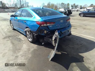 2018 Hyundai Sonata Sport with VIN 5NPE34AF4JH701183, listed as a IAAI auction lot 41901813 with 99,132 mi miles and . Bid and sale history available at carsss.com. Image 3.