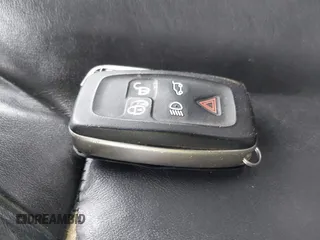 2011 Land Rover LR4 Lux with VIN SALAK2D46BA583431, listed as a IAAI auction lot 42132909 with Not Provided miles and . Bid and sale history available at DreamBid. Image 11.