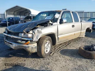 2002 Chevrolet Silverado 1500 LS with VIN 2GCEC19V721384769, listed as a IAAI auction lot 42016625 with Not Provided miles and . Bid and sale history available at DreamBid. Image 17.