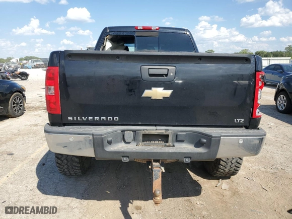 2007 Chevrolet Silverado 1500 LTZ with VIN 2GCFK13Y271592835, listed as a Copart auction lot 69279334 with 177,291 mi miles and Salvage Title. Bid and sale history available at carsss.com. Image 6.