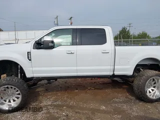 2019 Ford F-250 XL with VIN 1FT7W2BT3KED44329, listed as a IAAI auction lot 42347352 with 90,459 mi miles and . Bid and sale history available at DreamBid. Image 14.
