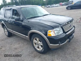 2003 Ford Explorer Eddie Bauer z VIN 1FMDU74K03ZB52737, wystawiony jako IAAI lot #42682725 z przebiegiem 148 758 mil mil oraz . Historia ofert i sprzedaży dostępna na DreamBid. Obrazek 1.