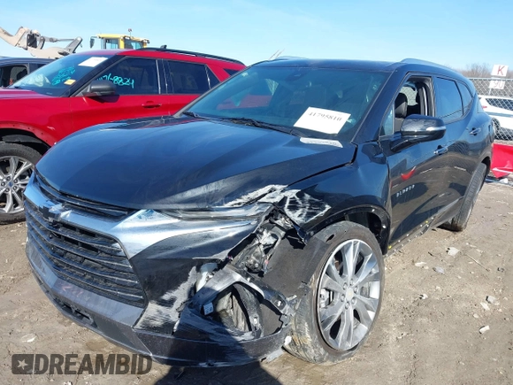 2022 Chevrolet Blazer Premier with VIN 3GNKBLR46NS133864, listed as a IAAI auction lot 41795810 with 30,487 mi miles and . Bid and sale history available at DreamBid. Image 2.