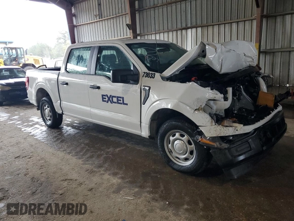 2024 Ford F-150 z VIN 1FTEW1K89RKD05902, wystawiony jako Copart lot #80158894 z przebiegiem 3 935 mil mil oraz Szkoda całkowita • Salvage title. Historia ofert i sprzedaży dostępna na DreamBid. Obrazek 4.
