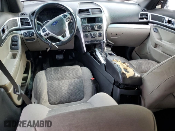 2011 Ford Explorer XLT с VIN 1FMHK7D89BGA13938, выставлен на аукционе Copart как лот 57332585 с пробегом 228 063 миль миль и Списание • Salvage title. История ставок и продаж доступна на DreamBid. Изображение 8.