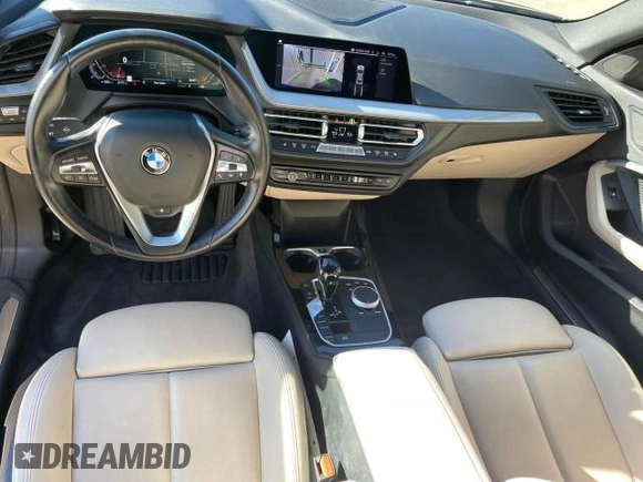 2022 BMW 2 Series 228i z VIN WBA53AK0XN7K12786, wystawiony jako Copart lot #48217205 z przebiegiem 49 677 mil mil oraz Czysty tytuł • Clean title. Historia ofert i sprzedaży dostępna na DreamBid. Obrazek 9.