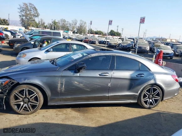 2018 Mercedes-Benz CLS-Class CLS 550 with VIN WDDLJ7DB8JA204030, listed as a IAAI auction lot 41368540 with 38,488 mi miles. Bid and sale history available at carsss.com. Image 15.
