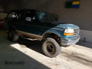 1996 Ford Bronco Custom with VIN 1FMEU15H6TLA69143, listed as a Copart auction lot 84719144 with Not Provided miles and Non Repairable. Bid and sale history available at DreamBid. Image 4.
