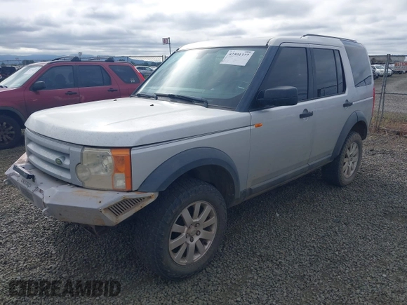 2006 Land Rover LR3 SE with VIN SALAE25496A360327, listed as a IAAI auction lot 42591377 with 194,205 mi miles and . Bid and sale history available at DreamBid. Image 2.