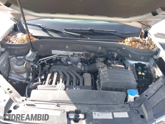 2018 Volkswagen Atlas SEL with VIN 1V2MR2CA0JC579951, listed as a IAAI auction lot 41780339 with 149,968 mi miles and . Bid and sale history available at DreamBid. Image 10.