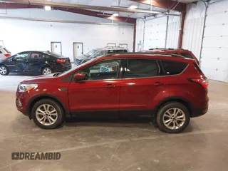 2018 Ford Escape SEL z VIN 1FMCU9HD7JUB52313, wystawiony jako IAAI lot #41901949 z przebiegiem 100 568 mil mil oraz . Historia ofert i sprzedaży dostępna na DreamBid. Obrazek 14.