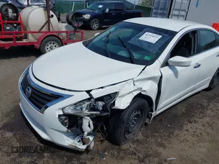 2015 Nissan Altima SV z VIN 1N4AL3AP4FC480288, wystawiony jako IAAI lot #42149829 z przebiegiem 113 830 mil mil oraz . Historia ofert i sprzedaży dostępna na DreamBid. Obrazek 6.