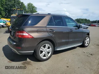 2013 Mercedes-Benz M 350 with VIN 4JGDA5HB6DA171851, listed as a Copart auction lot 63921665 with 138,502 mi miles and Salvage title. Bid and sale history available at DreamBid. Image 3.