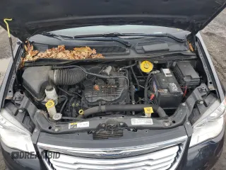 2015 Chrysler Town & Country LX with VIN 2C4RC1AG5FR743235, listed as a Copart auction lot 48219975 with 127,090 mi miles and Clean Title. Bid and sale history available at carsss.com. Image 12.