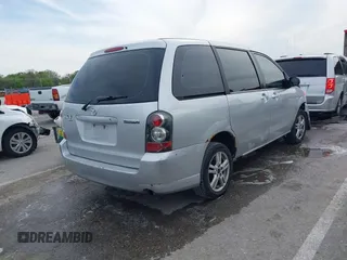2004 Mazda MPV LX with VIN JM3LW28AX40531451, listed as a IAAI auction lot 42099092 with 249,548 mi miles and . Bid and sale history available at carsss.com. Image 4.