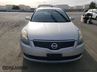 2009 Nissan Altima 2.5 S with VIN 1N4AL21E69N453854, listed as a Copart auction lot 52053095 with 101,211 mi miles and Salvage Title. Bid and sale history available at carsss.com. Image 5.
