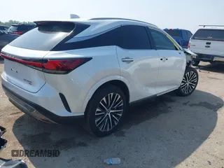 2025 Lexus RX 350h with VIN 2T2BBMCA7SC071814, listed as a IAAI auction lot 42322360 with 4,112 mi miles and . Bid and sale history available at DreamBid. Image 4.