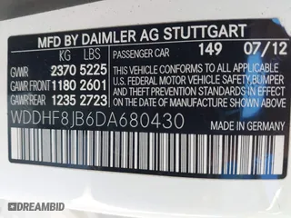 2013 Mercedes-Benz E-Class E 350 Luxury with VIN WDDHF8JB6DA680430, listed as a IAAI auction lot 41837189 with 83,492 mi miles. Bid and sale history available at carsss.com. Image 9.